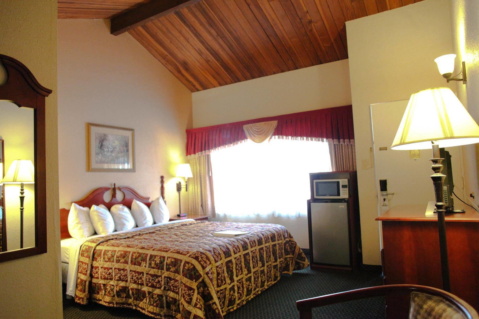 Days Inn By Wyndham Ukiah Extérieur photo
